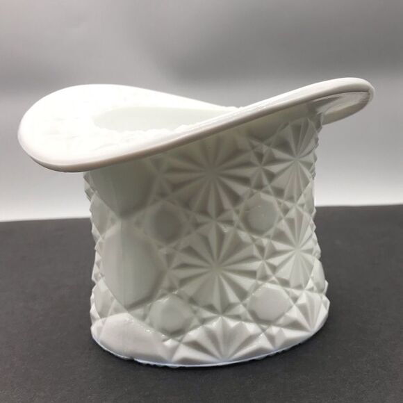 Vintage Fenton Daisy and Button Milk Glass Top Hat Topper Planter Decor - Picture 15 of 16